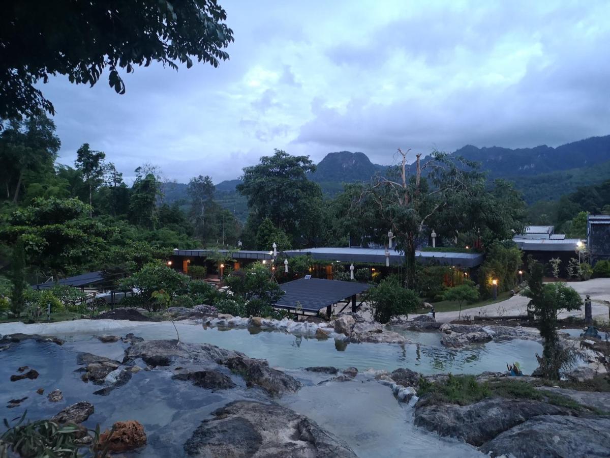 Keeree Loft Resort Thong Pha Phum Eksteriør billede