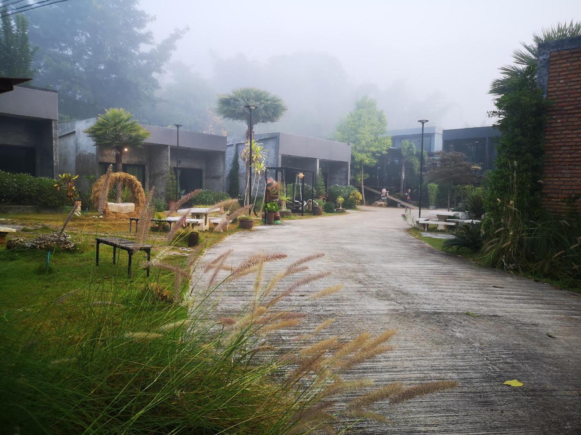 Keeree Loft Resort Thong Pha Phum Eksteriør billede