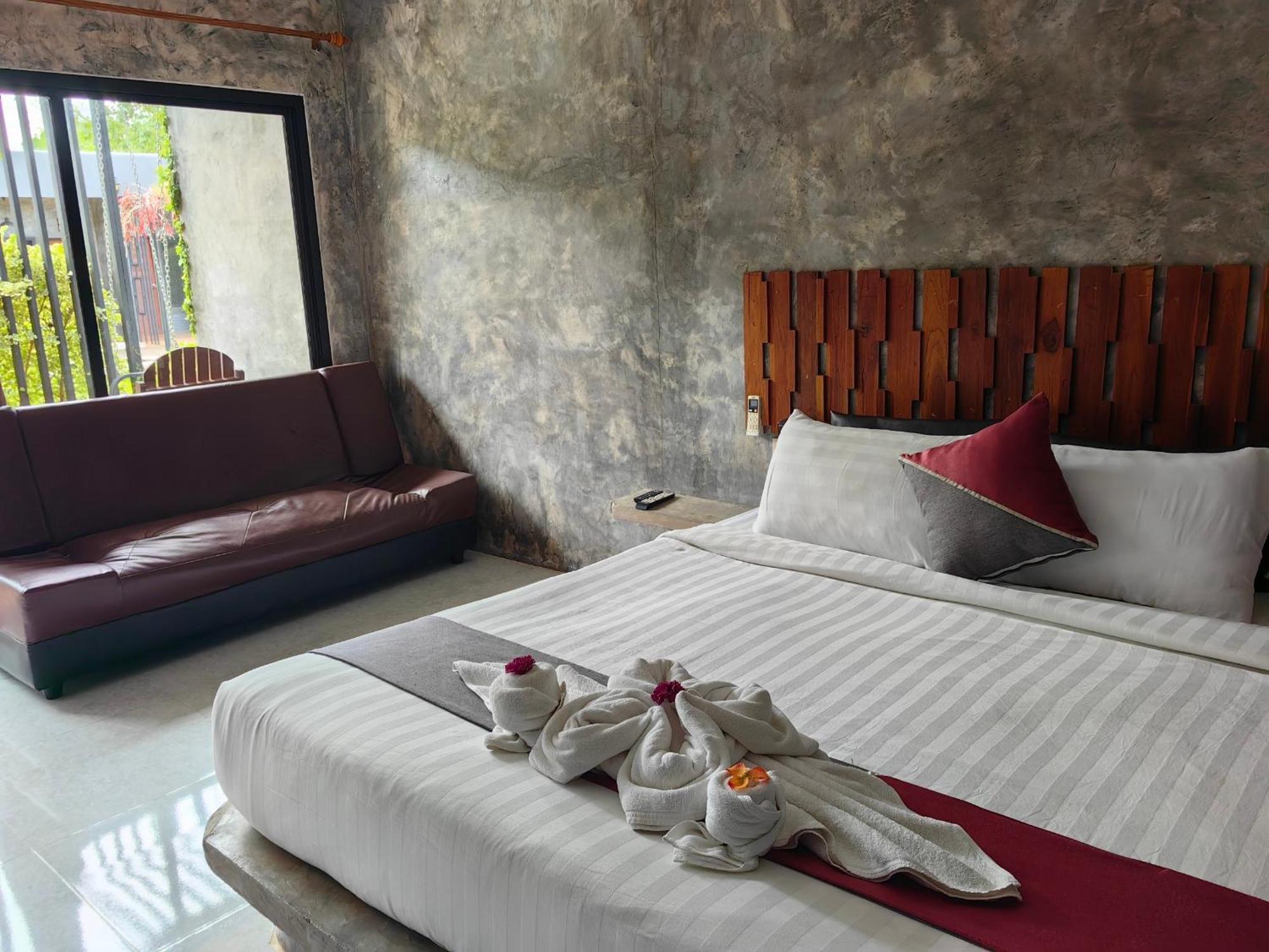 Keeree Loft Resort Thong Pha Phum Eksteriør billede