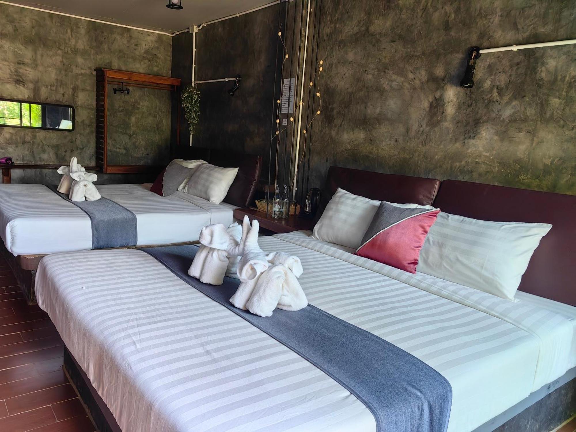 Keeree Loft Resort Thong Pha Phum Eksteriør billede