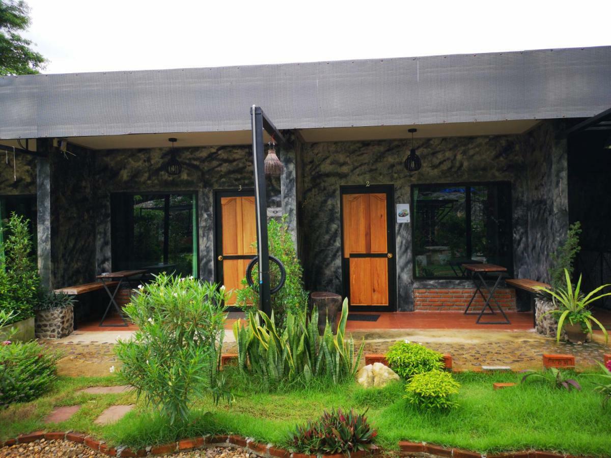 Keeree Loft Resort Thong Pha Phum Eksteriør billede